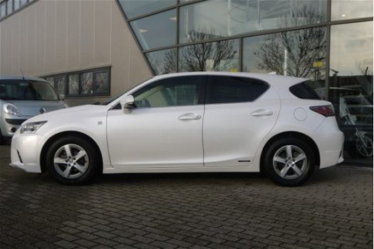 Lexus CT 200h - 25th Edition Nav/climate/NL auto - 1