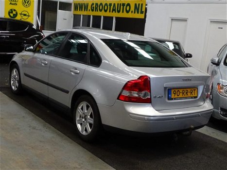 Volvo S40 - 2.4 Momentum Automaat Airco Climate control Trekhaak nap - 1