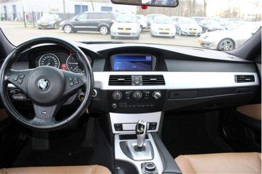 BMW 5-serie Touring - 520d Corporate Lease Business Line Edition I Euro 5, NL auto airco, radio cd s - 1