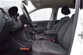 Volkswagen Polo - 1.4 TDi 5Drs BlueMotion Airco, Telefonie, PDC, 15 Inch LMV, Dealer Onderhouden - 1 - Thumbnail