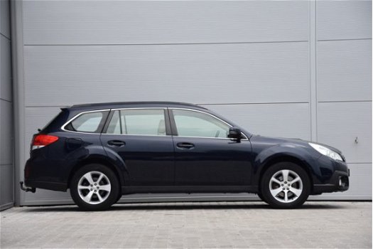 Subaru Outback - 2.0D Executive - 1