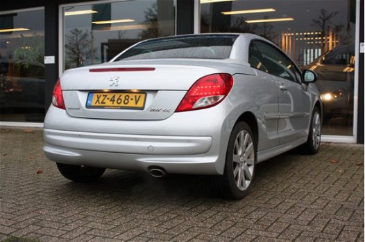 Peugeot 207 CC - 1.6 VTi Griffe | NETTE AUTO | Stoelverwarming | Leder | Climate control | - 1