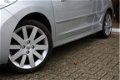 Peugeot 207 CC - 1.6 VTi Griffe | NETTE AUTO | Stoelverwarming | Leder | Climate control | - 1 - Thumbnail