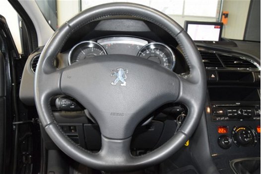 Peugeot 3008 - 1.6 HDiF incl. btw Active Navigatie Panoramadak Licht metaal Rijklaarprijs Inruil Mog - 1