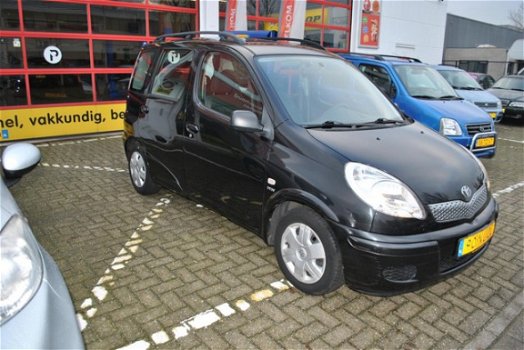 Toyota Yaris Verso - 1.3 VVT-i Sol Airco - 1