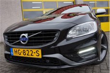 Volvo S60 - 2.0 D2 R-Design Business BJ2015 LED V+A | LMV18" | PDC V+A | Navi | ECC