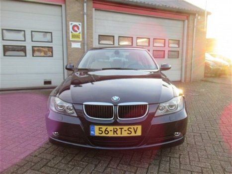 BMW 3-serie - 320i Dynamic Executive NIEUWE MOTOR + Nieuwe koppeling - 1