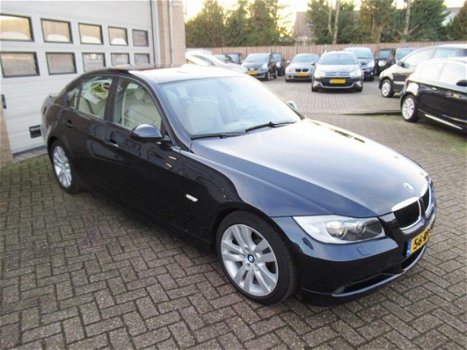 BMW 3-serie - 320i Dynamic Executive NIEUWE MOTOR + Nieuwe koppeling - 1