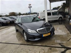 Mercedes-Benz E-klasse - E 220 CDI Ambition