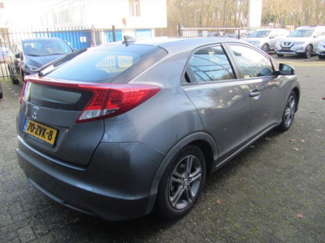 Honda Civic - 1.4 100pk Sport, navi, winterset - 1