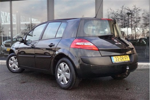 Renault Mégane - 1.6 16V Business L. 5DRS NAVI/Climate - 1