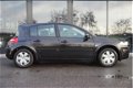 Renault Mégane - 1.6 16V Business L. 5DRS NAVI/Climate - 1 - Thumbnail