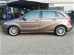 Mercedes-Benz B-klasse - 180 AUTOMAAT SPORTPAKKET (LEDER CLIMATE CRUISE XENON 17INCH ZEER NETTE AUTO - 1 - Thumbnail