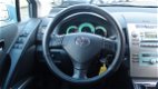 Toyota Corolla Verso - 1.8 VVT-I SOL TREKHAAK PARKEERSENSOREN - 1 - Thumbnail