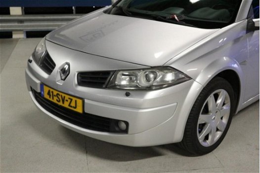 Renault Mégane coupé cabriolet - 1.6-16V Tech Line XENON / KEYLESS / 115dkm NAP - 1