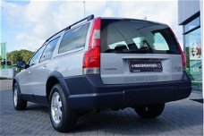 Volvo XC70 - Cross Country 2.4 T Comfort Line ORIGINEEL NEDERLANDS BTW AUTO TAXATIE RAPPORT VERZEKER