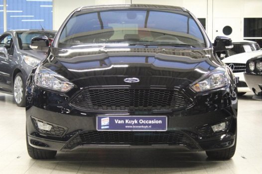 Ford Focus - 1.0 ECOBOOST 125 PK ST-LINE / NAVI / CAMERA / CARKIT / - 1