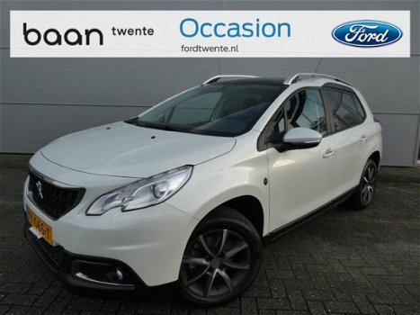 Peugeot 2008 - 1.2 PureTech 110pk Dakar Edition Panorama/Trekhaak - 1