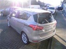 Ford B-Max - 120pk EcoBoost Titanium First Edition winterpack-panoramadak-cruise-sonysound