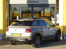 Citroën C4 Cactus - 1.2 110PK PURETECH SHINE Navi/Lichtmetaal/Parkeerhulp/Panoramadak/leder