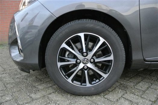 Toyota Yaris - 1.5 VVT-i Dynamic Rijklaarprijs - 1