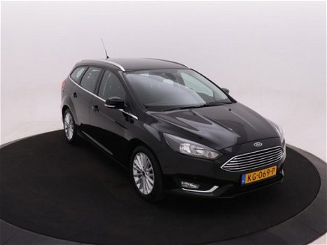 Ford Focus Wagon - 1.0 125pk Titanium | Voorruitverwarming | Navi | PDC | - 1