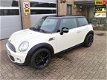 Mini Mini Cooper - 1.6 Pepper optie pakket airco verlichtingspakket lm velgen 16'' crome line exteri - 1 - Thumbnail