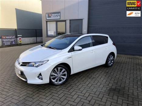 Toyota Auris - 1.8 Hybrid Executive Trekhaak/Camera/Pano/Slechts 63DKM - 1