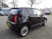 Volkswagen Up! - 1.0 high up BLACK UP, Airco, Cruise, PDC, NAVI, Meest luxe uitvoering Dealeronderh - 1 - Thumbnail