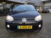 Volkswagen Up! - 1.0 high up BLACK UP, Airco, Cruise, PDC, NAVI, Meest luxe uitvoering Dealeronderh - 1 - Thumbnail