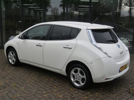 Nissan LEAF - Acenta 24 kWh *INCL. BTW* *Navigatie* Achteruitrijcamera* Export - 1