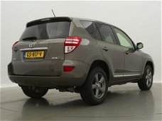 Toyota RAV4 - 2.0 Dynamic Business 2WD | Navigatie | Achteruitrijcamera | 17" LM velgen