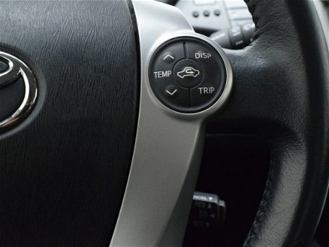 Toyota Prius - 1.8 Plug-in Dynamic Business | Navi | JBL | Leder - 1