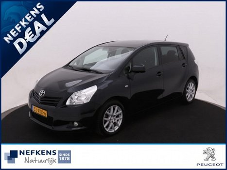 Toyota Verso - 1.8 VVT-i Business 147 PK | trekhaak | navigatie | panoramadak | NEFKENS DEAL | - 1