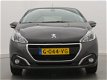 Peugeot 208 - 1.2 82pk Active | Navigatie | Airco | Donker getint glas | Regensensor | Cruise Contro - 1 - Thumbnail