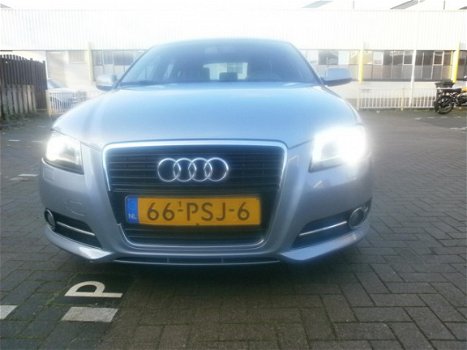 Audi A3 Sportback - 1.4 TFSI Ambition Pro Line S - 1