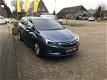 Opel Astra Sports Tourer - 1.4 Edition 150 PK , NL auto, 1e eigenaar dealeronderhouden. Prijs rijkla - 1 - Thumbnail