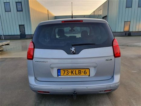 Peugeot 5008 - Première 1.6 VTi 7P - 1