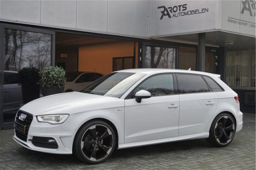 Audi A3 Sportback - 1.4 TFSI CoD S-Line MMI|Xenon|Cruis|PDC Wit - 1