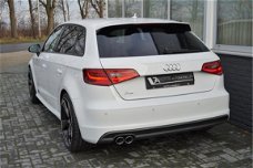 Audi A3 Sportback - 1.4 TFSI CoD S-Line MMI|Xenon|Cruis|PDC Wit