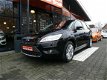 Ford Focus Wagon - 2.0 Ghia Automaat Navi Climate Cruise Ctr Stoelverwarming Pdc Achter Alcantara Ap - 1 - Thumbnail