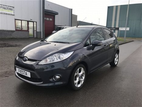 Ford Fiesta - 1.25 Titanium 5-Deurs 82 PK. Clima, CPV, Elektr.ramen, LMvelgen, Radio-CD, Enz... Mooi - 1