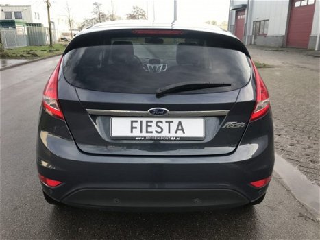 Ford Fiesta - 1.25 Titanium 5-Deurs 82 PK. Clima, CPV, Elektr.ramen, LMvelgen, Radio-CD, Enz... Mooi - 1