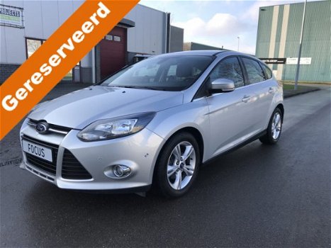 Ford Focus - 1.0 EcoBoost Trend 5-Deurs 125 PK. Clima, CPV, Elektr.ramen, Parkeerhulp, Radio-CD, LMv - 1