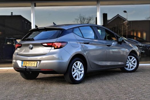 Opel Astra - 1.0 Turbo Edition HB ✅NAP| NAVI900 met DAB| PDC v+a| Airco| Cruise| Trekhaak| Orig.NL| - 1