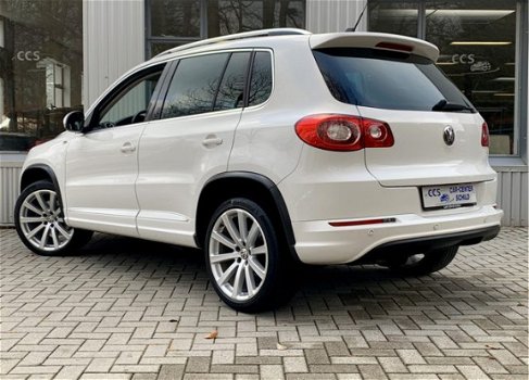 Volkswagen Tiguan - 1.4 TSI. R Line. NAVI, CRUISE, ECC, PDC - 1