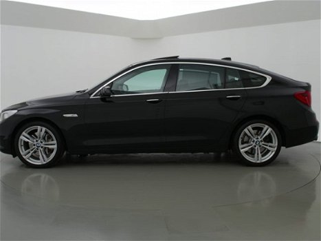 BMW 5-serie Gran Turismo - 535i 306 PK AUT8. H.E. + REAR ENTERTAINMENT / HEAD-UP / NIGHT VISION / SU - 1