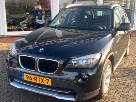 BMW X1 - SDrive18i Executive - Origineel NL - NAP - 53.000KM - 1