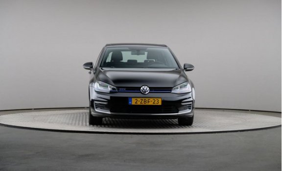 Volkswagen Golf - 1.4 TSI PHEV GTE, Automaat, LED, Schuifdak - 1