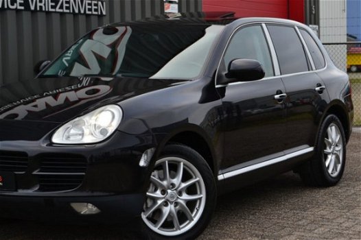 Porsche Cayenne - 4.5 S 340 PK 2005 Zwart 159.778 km/Youngtimer/Xenon/Navi/Leer - 1